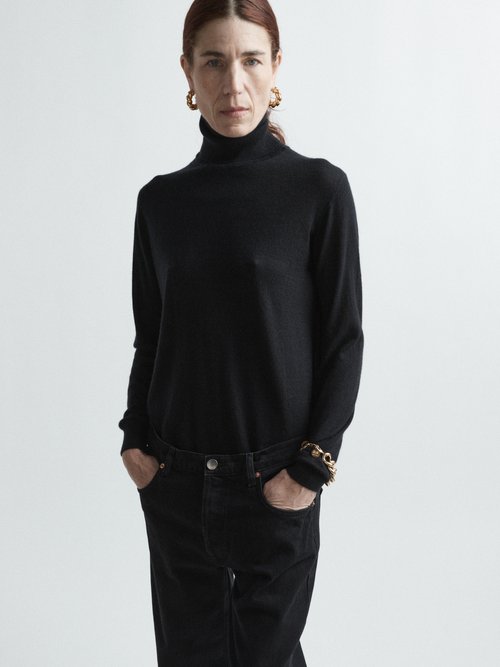 Raey Roll-neck Fine-rib Responsible-cashmere Sweater In Black