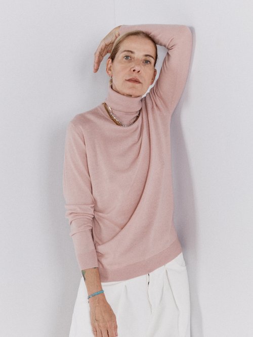 Raey - Roll-neck Fine-rib Responsible-cashmere Sweater Light Pink