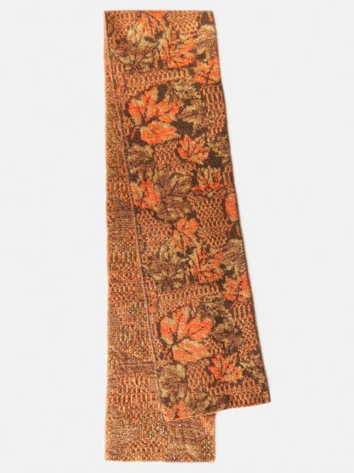Erl Floral-jacquard Scarf In Brown