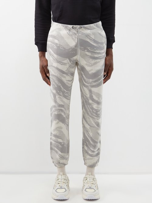 4 Moncler Hyke - Brushstroke-print Cropped Cotton Track Pants - Mens - Beige Multi