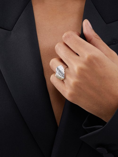 Yvonne Leon Heart Diamond & 9kt Gold Ring