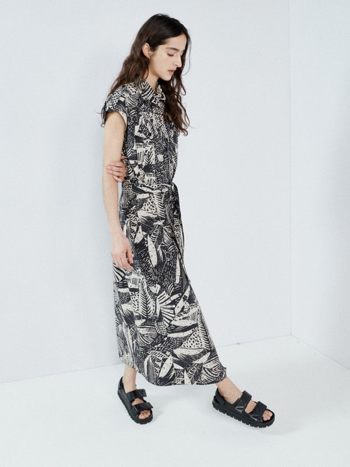 Raey - Woodcut-print Organic-cotton Shirt Dress - Womens - Black Print