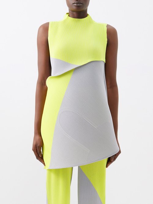 Issey Miyake - Asymmetric Colour-block Technical-pleated Top - Womens - Yellow Grey