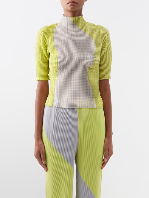 Issey Miyake - Colour-block Pleated Technical-jersey Top - Womens - Yellow Grey