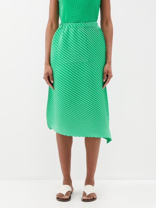 issey miyake - plaster pleats asymmetric-hem midi skirt womens green