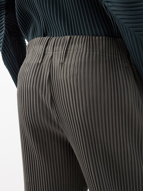 HOMME PLISSÉ ISSEY MIYAKE: Off-White Color Pleats Trousers