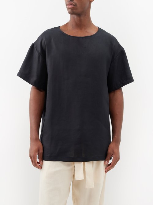 Albus Lumen Oversized Linen T-shirt In Black