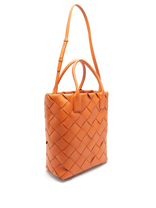 Maxi Cabat Intrecciato leather tote bag