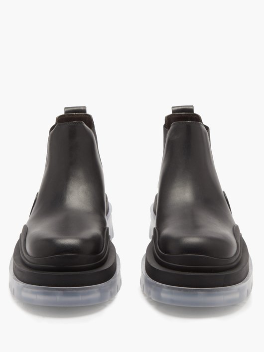 BV Tire leather Chelsea boots