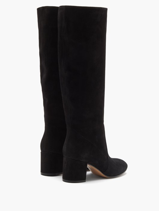 Knee-high 45 suede boots