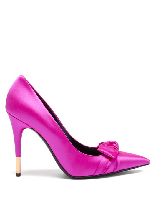 Bow-embellished satin point-toe pumps