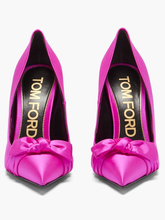 Bow-embellished satin point-toe pumps