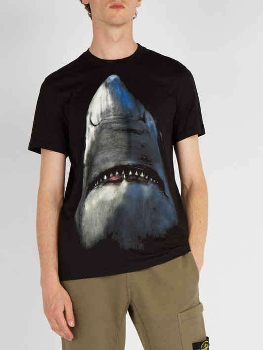 ÁO PHÔNG GIVENCHY Cuban-fit Shark-print cotton T-shirt