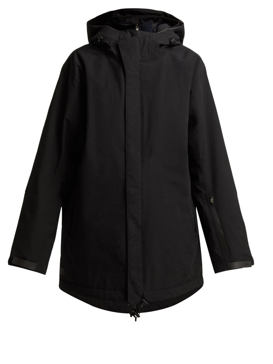 Black Macra technical hooded jacket | Templa | MATCHESFASHION US