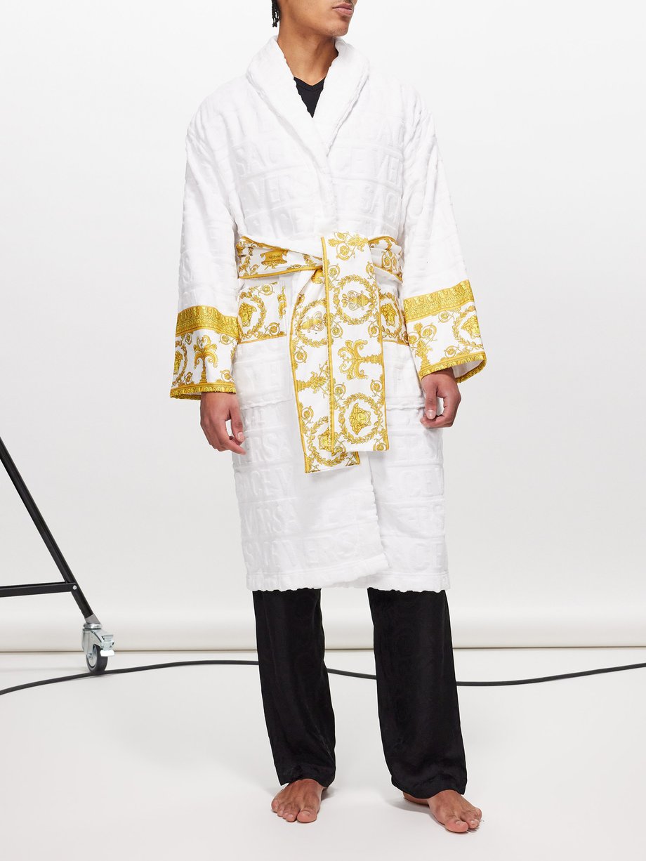 Versace I Love Baroque Cotton Bathrobe in White for Men Mens Clothing Nightwear and sleepwear Robes and bathrobes 