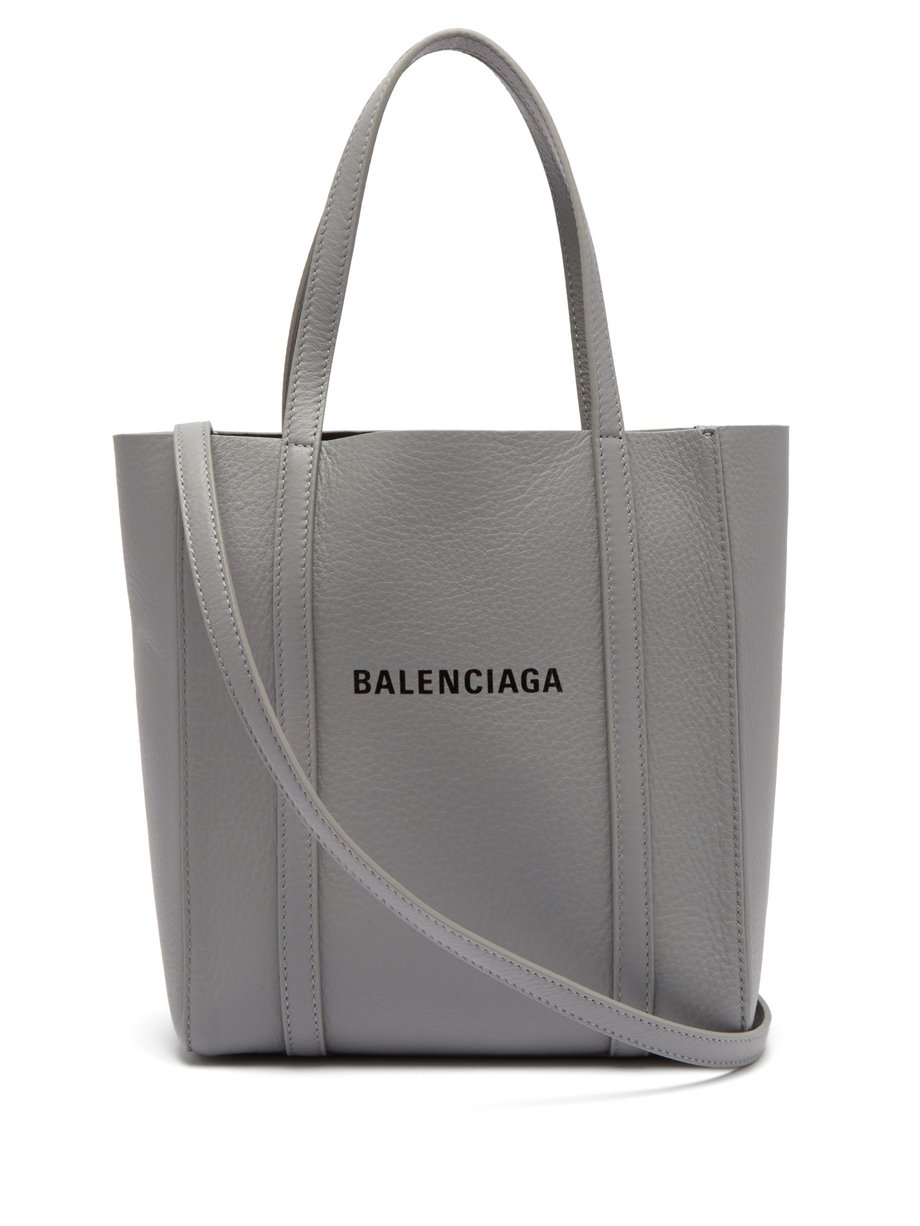 Balenciaga バレンシアガ エブリデイ XS トートバッグ グレー｜MATCHESFASHION（マッチズファッション)