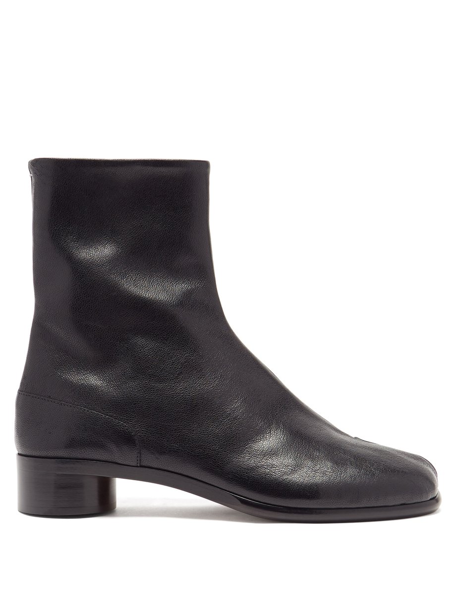 Black Tabi split-toe leather ankle boots | Maison Margiela ...