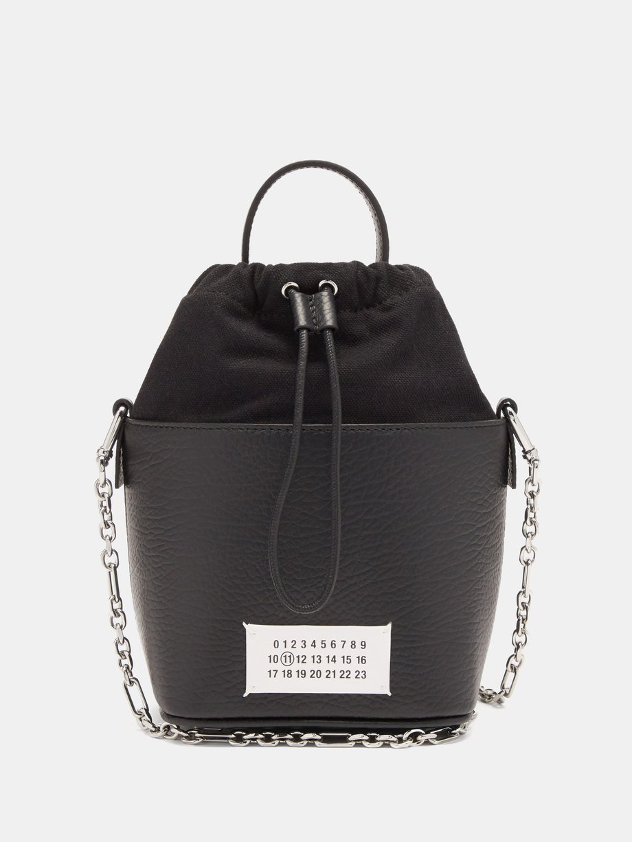 메종 마르지엘라 5AC 버킷백 블랙 Maison Margiela Black 5AC grained-leather and canvas bucket bag