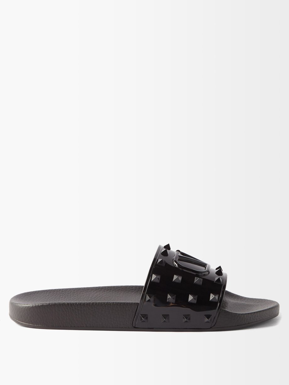 발렌티노 V로고 락스터드 남성 슬리퍼 Valentino Black V-logo Rockstud rubber sandals
