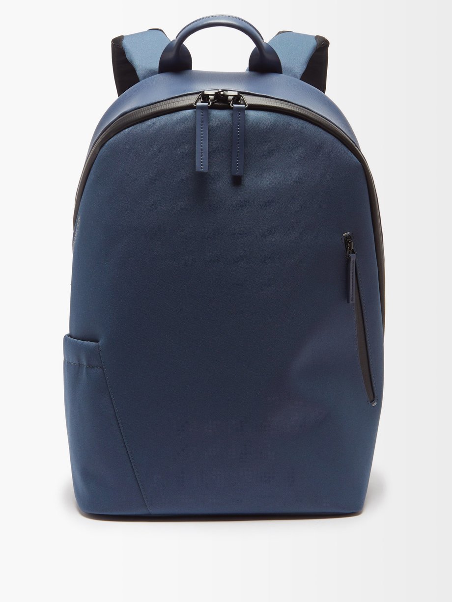 Troubadour Blue Off Piste recycled-fibre backpack | 매치스패션, 모던 럭셔리 온라인 쇼핑