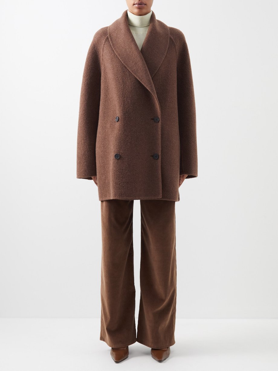 The Row Brown Polli oversized brushed-delaine coat | 매치스패션, 모던 럭셔리 온라인 쇼핑