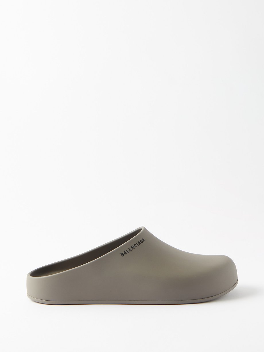 Balenciaga Grey Logo-print rubber clogs | 매치스패션, 모던 럭셔리 온라인 쇼핑