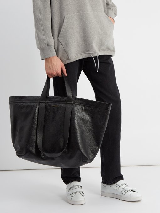 balenciaga carry shopper m