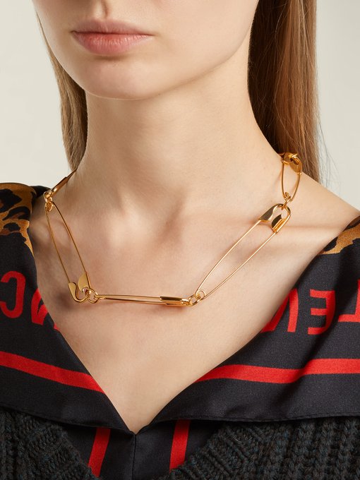 Safety-pin necklace展示图