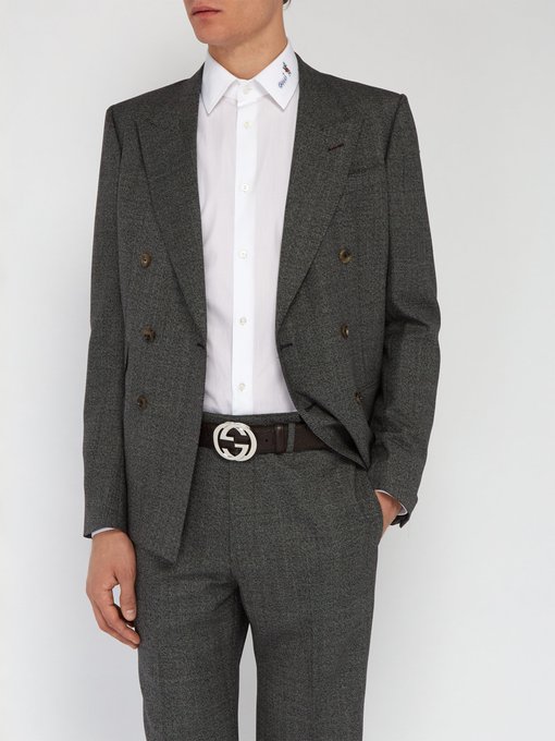 suit with gucci belt