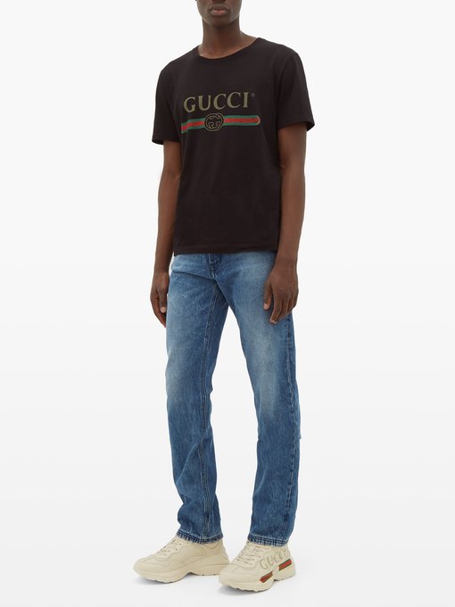 gucci tee outfit