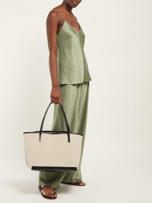The Row Park Tote on Sale, UP TO 70% OFF | www.rupit.com