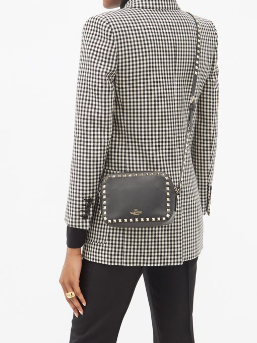 rockstud mini leather crossbody bolsa