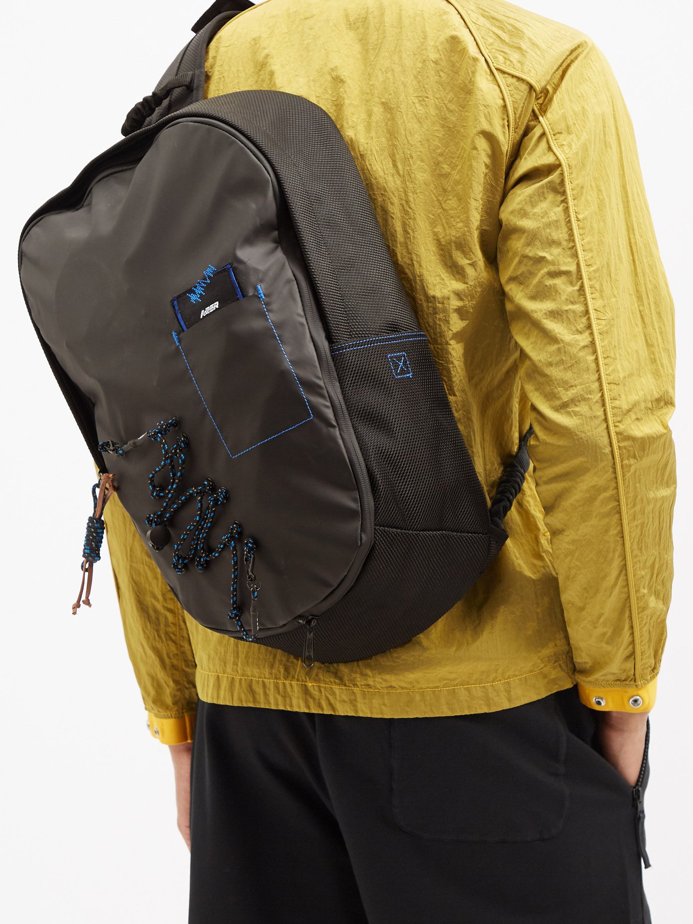 이스트팩 X 아더 에러 백팩 Eastpak X ADERERROR technical-shell one-shoulder backpack,Black